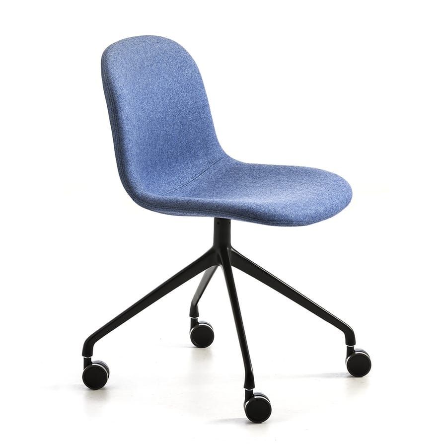 Máni Fabric HO-4, Chair with wheels, covered in fabric