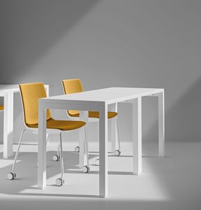 CAMPUS STUDIO, Collection of modular and customizable tables