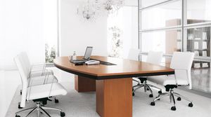Eko comp. 09, Office meeting table