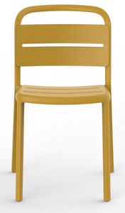 Bas, Stackable outdoor chairs in polypropylene