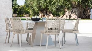 Emma chair, Outdoor chair with braided backrest