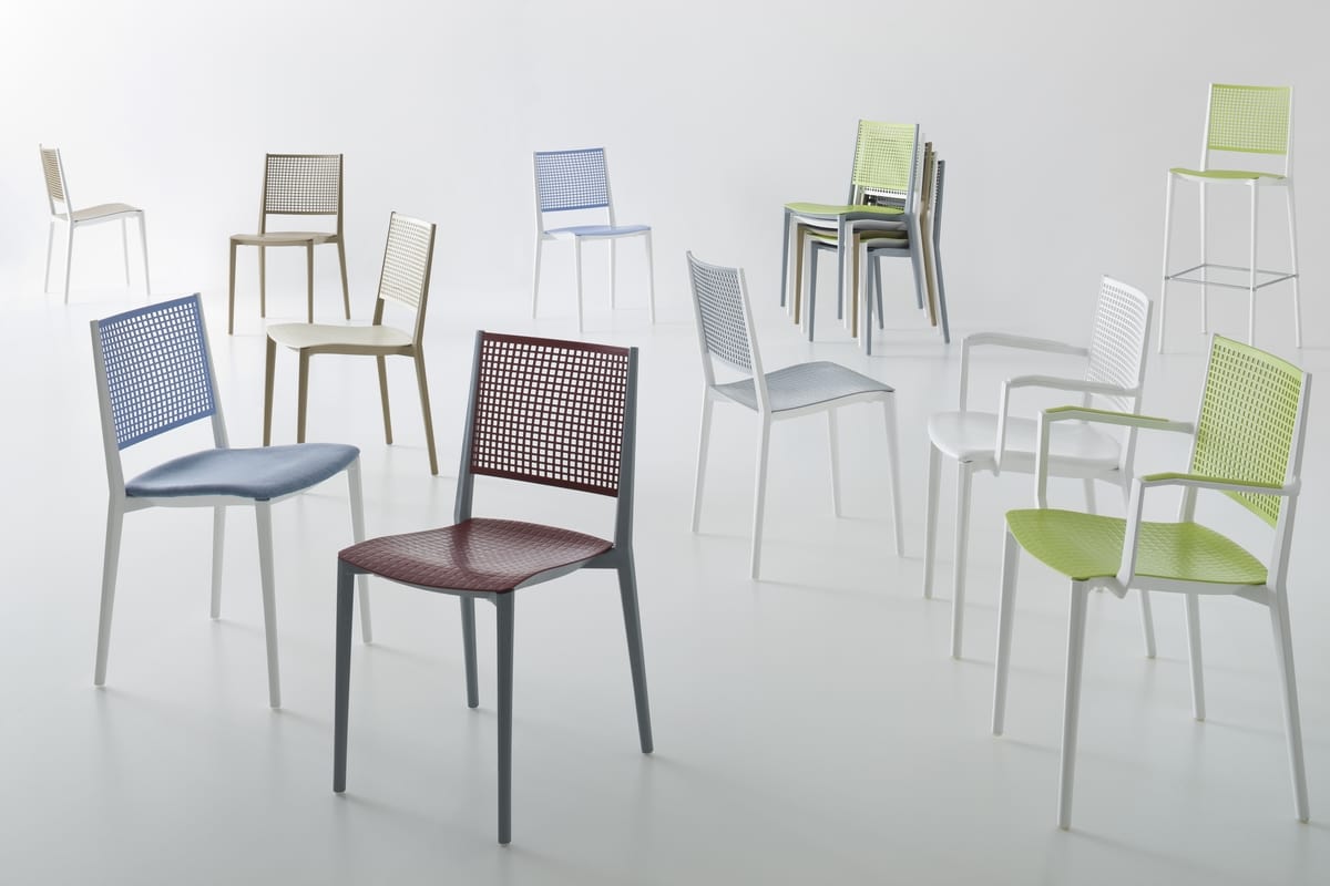 Kalipa, Stackable chair for gardens