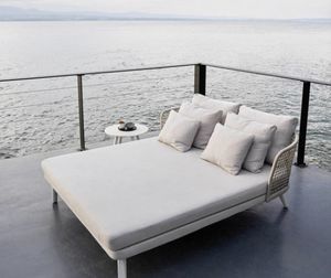 Emma daybed, Outdoor daybed