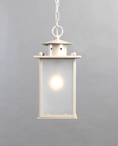 Pendant lamps and chandeliers