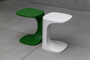Font outdoor, Outdoor small table