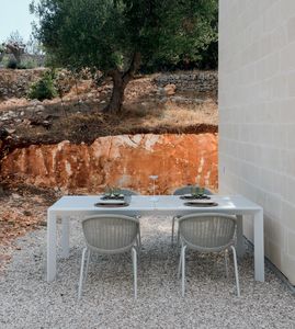 LEVANTE BIG, Extendable outdoor table, with generous dimensions