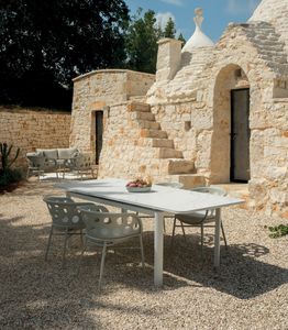 LEVANTE MEDIUM, Extendable outdoor table, in aluminum and porcelain