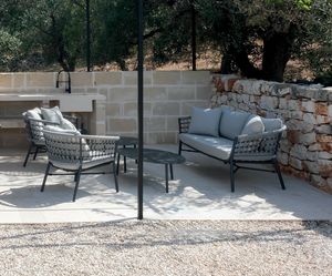 NODO, Outdoor sofa and armchairs with rope weaving
