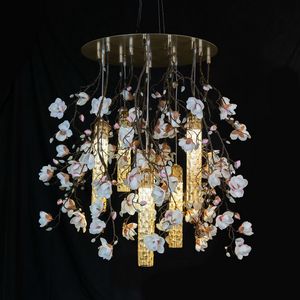 Flower Power Magnolia, Chandelier with artificial flowers