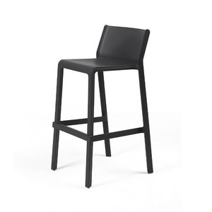 Trilly SG, Polypropylene stool with a sculptural design