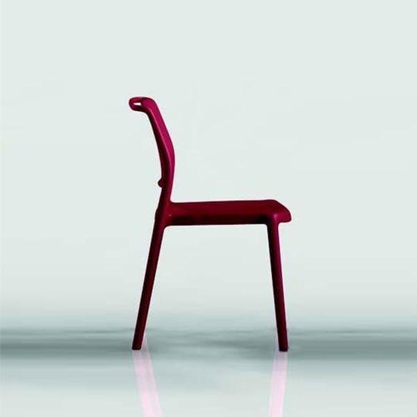 9312 Ara, Stackable chair, in plastic