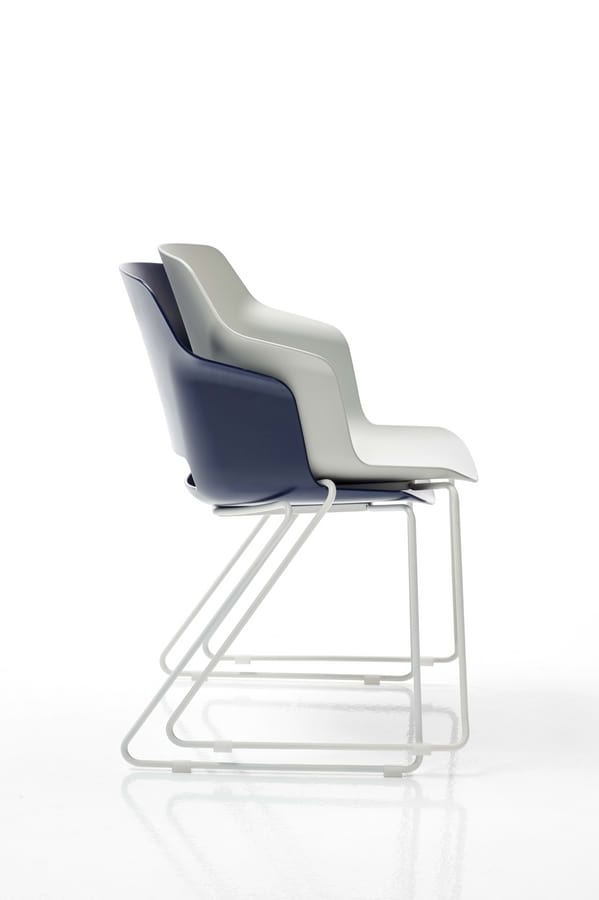 Clop sled, Polypropylene chair, sled frame