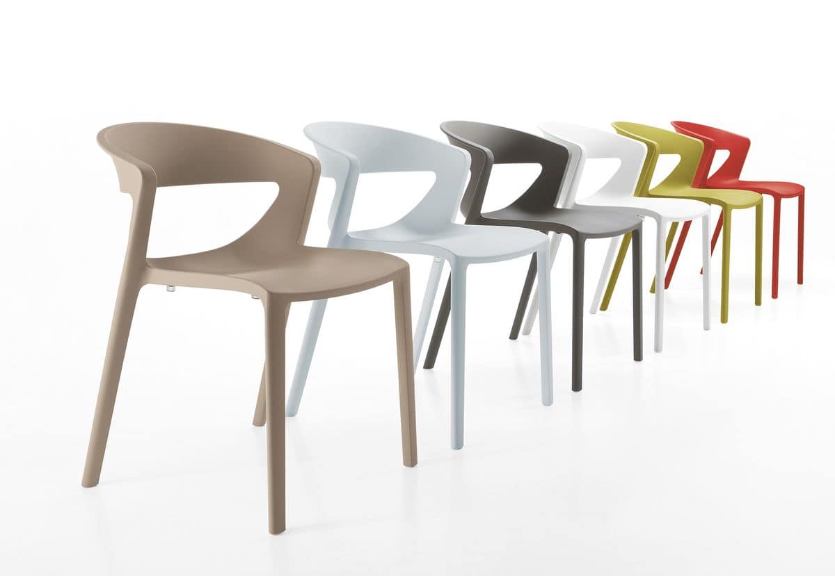 Kicca One, Stacking polypropylene chair suited for bars