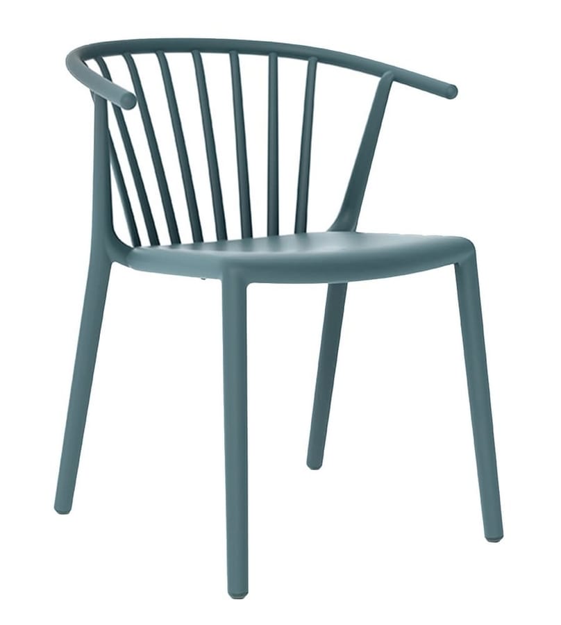 Star, Stackable chair for bars and restaurants