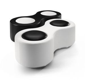 Binoculo, Bench pouf design