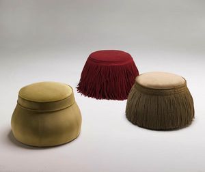 6102/Fr-Ps-Tr Kir Royal/P, Round pouf with fringes