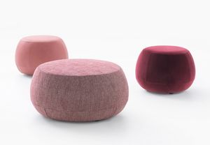 Acqua, Round pouf with sinuous shapes