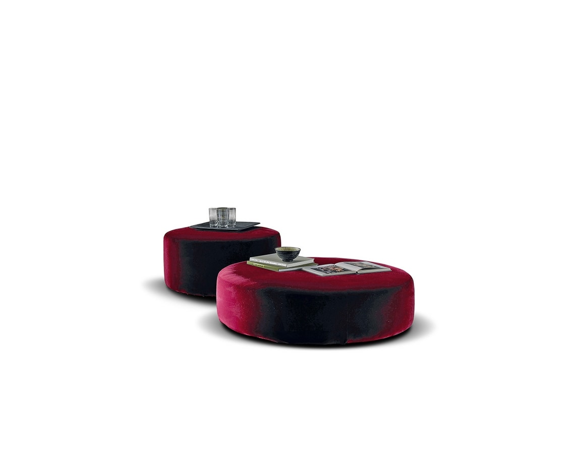Aladino, Pouf with round and clean shapes