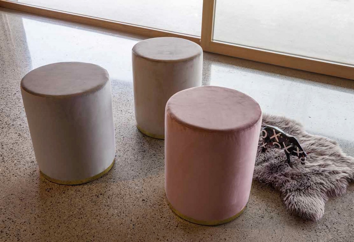 Art. 807 Cilindro, Upholstered cylindrical pouf