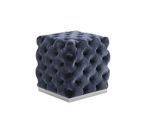 Must, Square pouf, with capitonn� padding