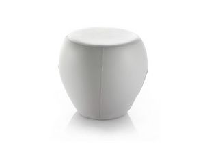 Paco, Round pouf, covered in leather