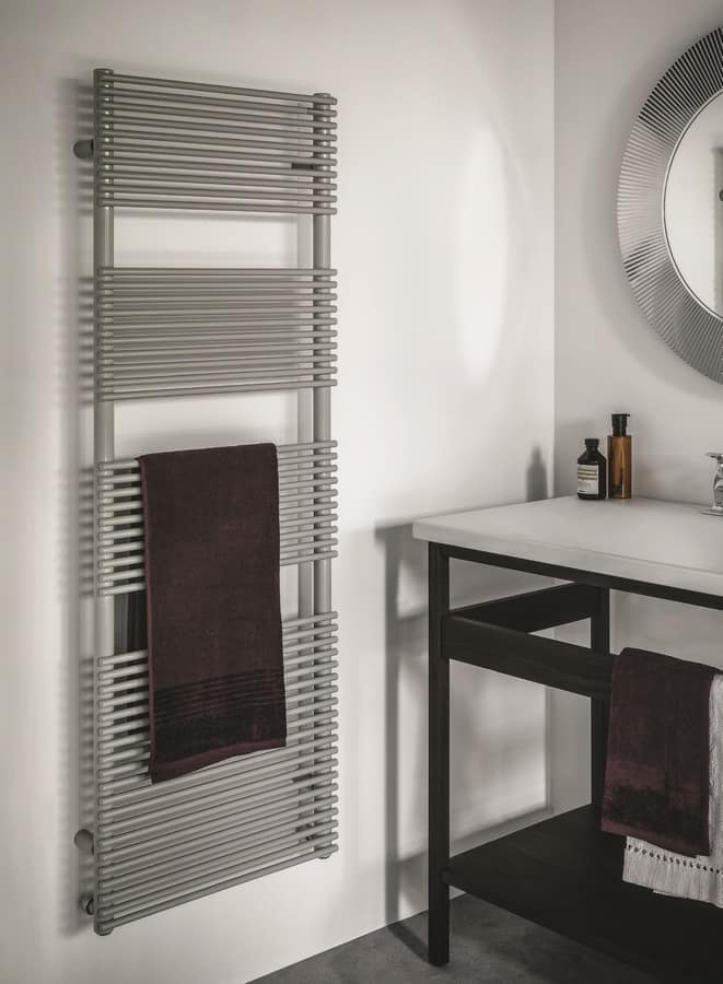Bath 14, Radiator for bathroom, available in various colors