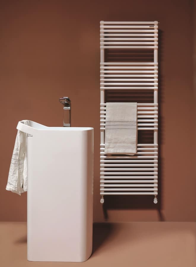 Bath 20, Chromed radiator for bathrooms, available in different sizes