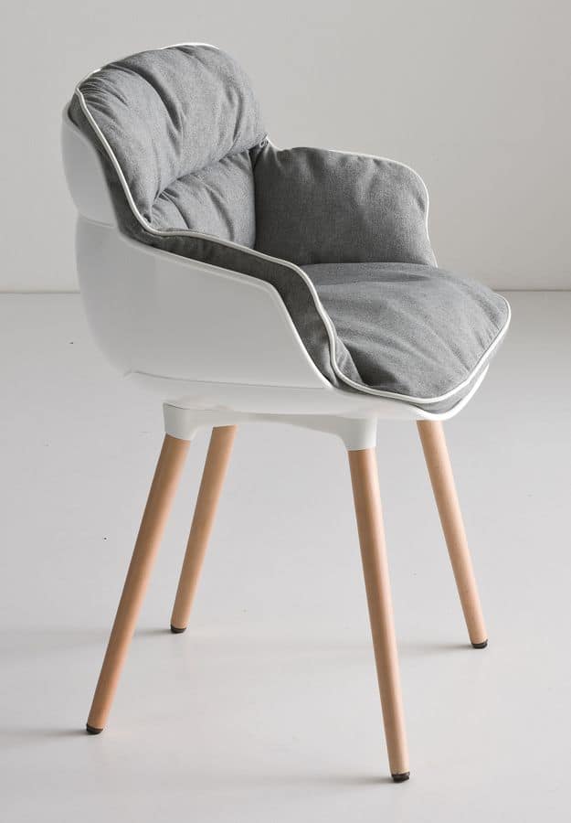 Choppy BL, Design armchair with 4 legs in beech, polymer shell