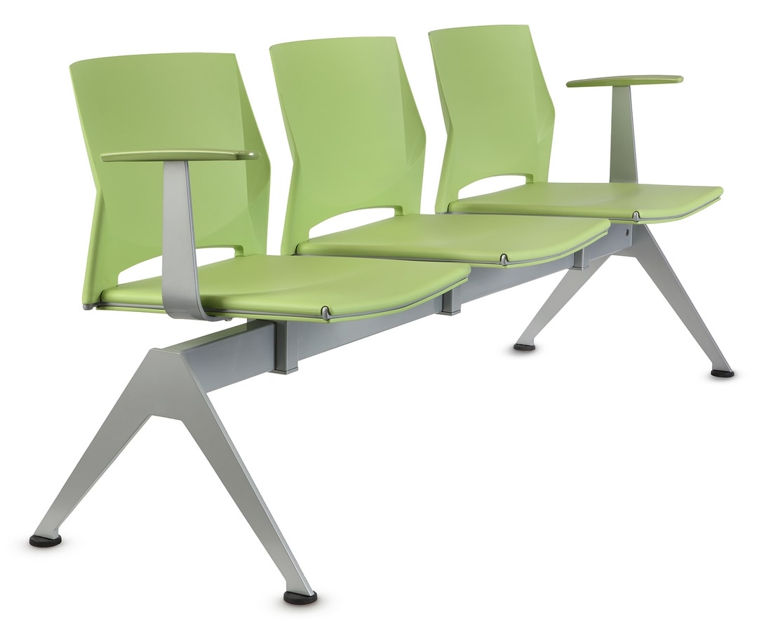 TREK 042/B3 + OPT, Waiting benches with armrests