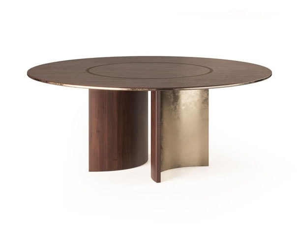 Frank, Dining table with round top