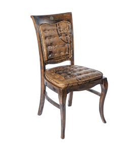 Art. 647, Luxurious country leather chair