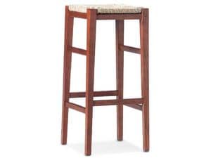 Jolly SG, Stool made of wood with straw seat