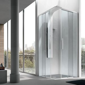 Top, Shower with sliding door, with aluminum profiles