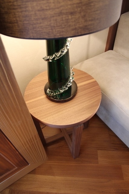 Art. 630-S Mia, Round wooden coffee table