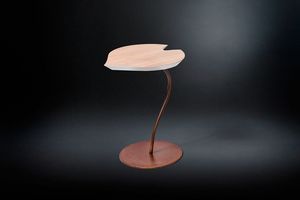 Leaf Corten, Side table with leaf-shaped top