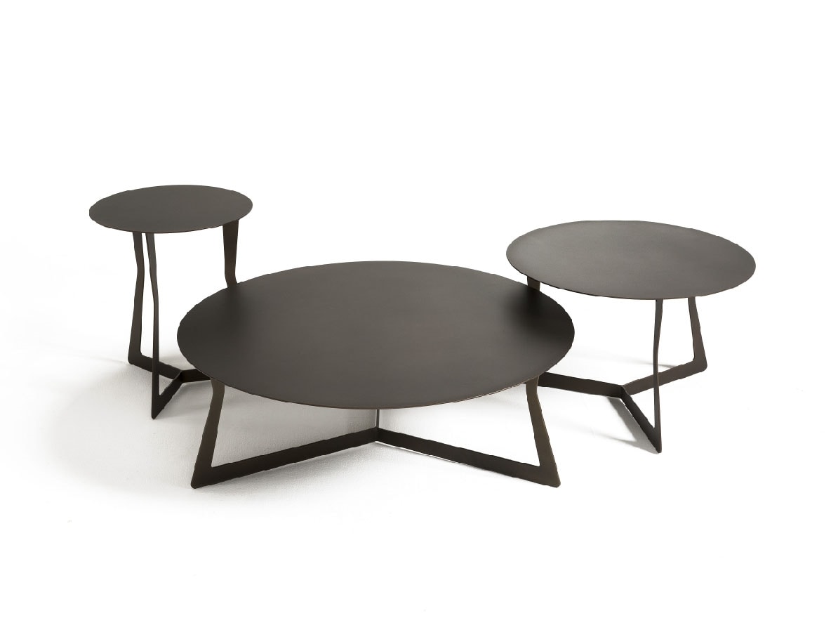 Planet, Metal small tables with round top