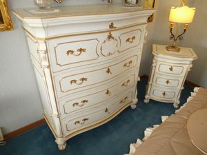 Art.339, Classic chest of drawers and bedside table