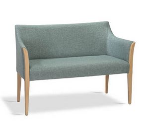Cometa D, Sofa with a classic design