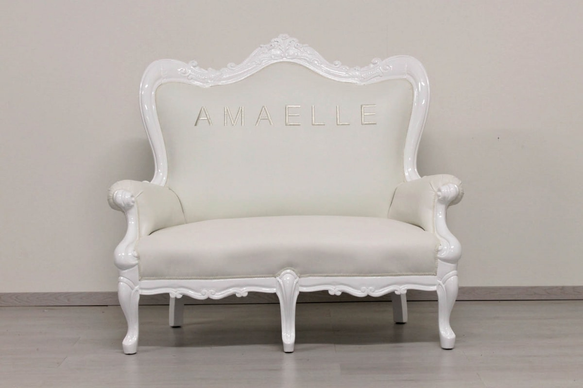 Regale, White baroque sofa
