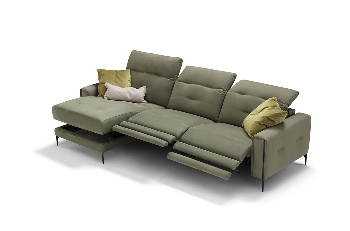 Arnold, Sofa available with relaxation mechanism