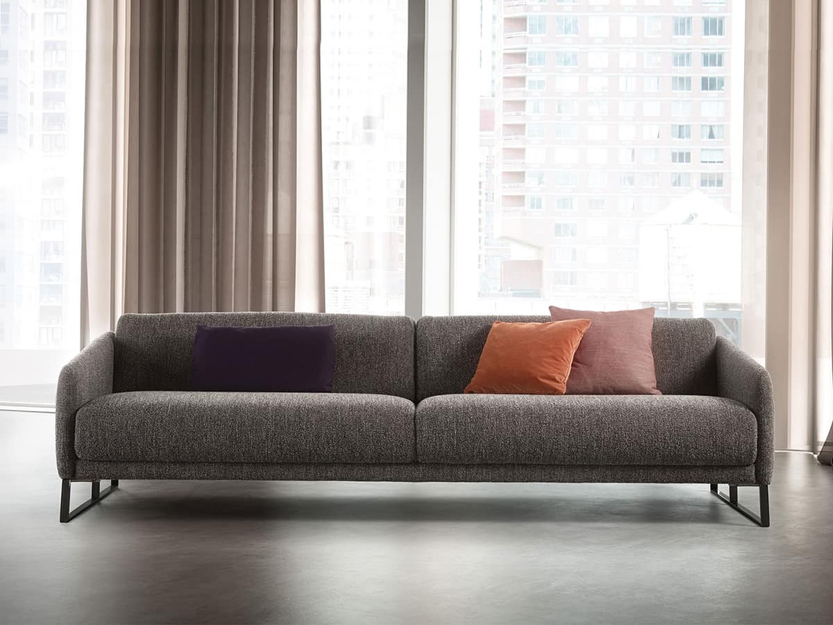 Asolo, Comfortable sofa with mechanism for pulling out the seat