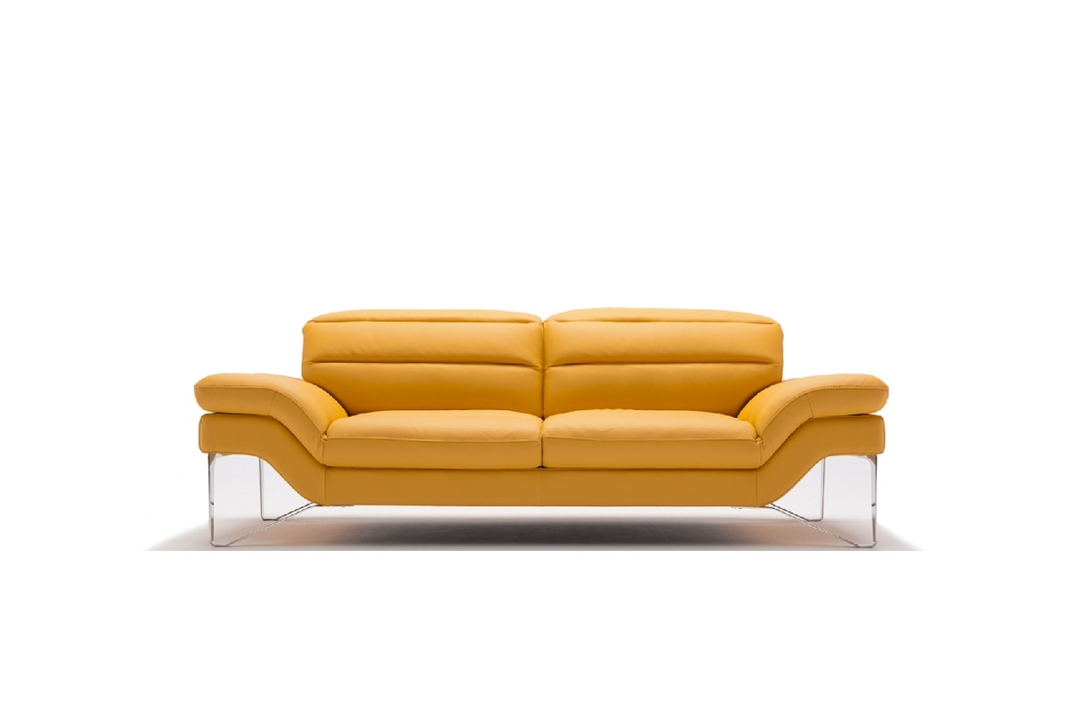 Audrey, Sofa with sinuous structure