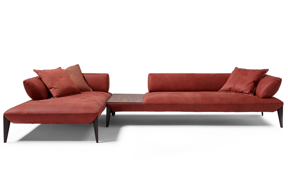 Avenue, Sofa with a contemporary and metropolitan look