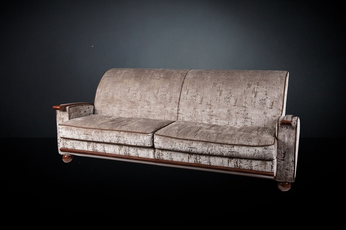 Deco, Sofa with solid walnut structure
