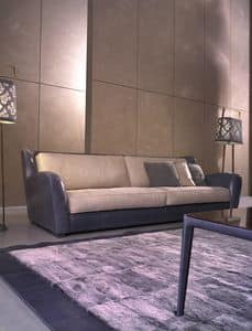 Jacob, Sofa upholstered in leather, with a core of solid fir wood