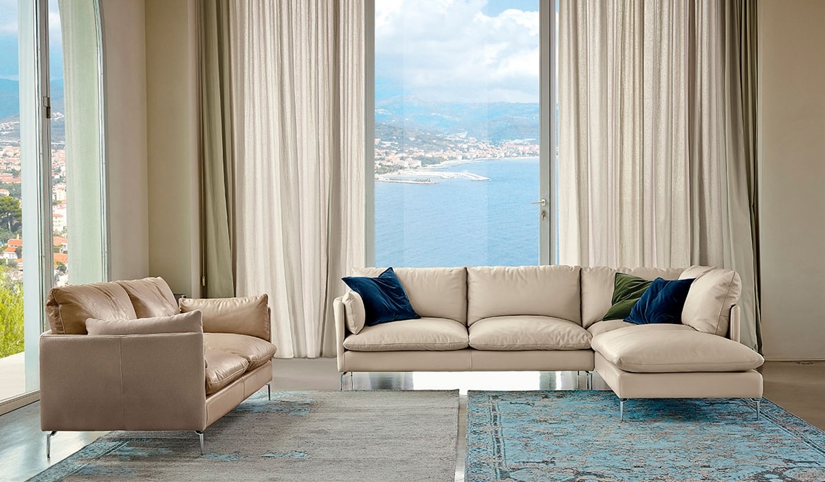 Maya, Sofa with a contemporary design