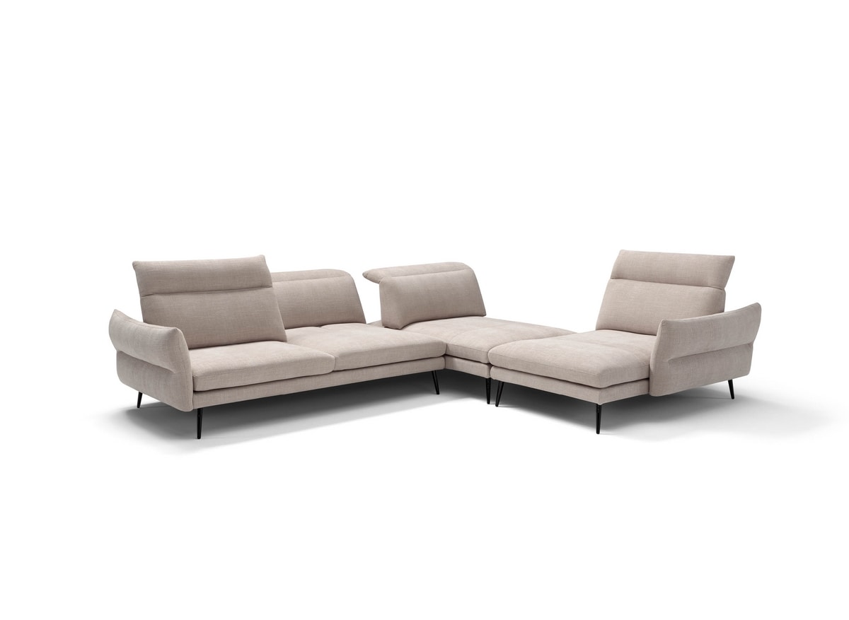 Modula, Versatile modular sofa with reclining headrest