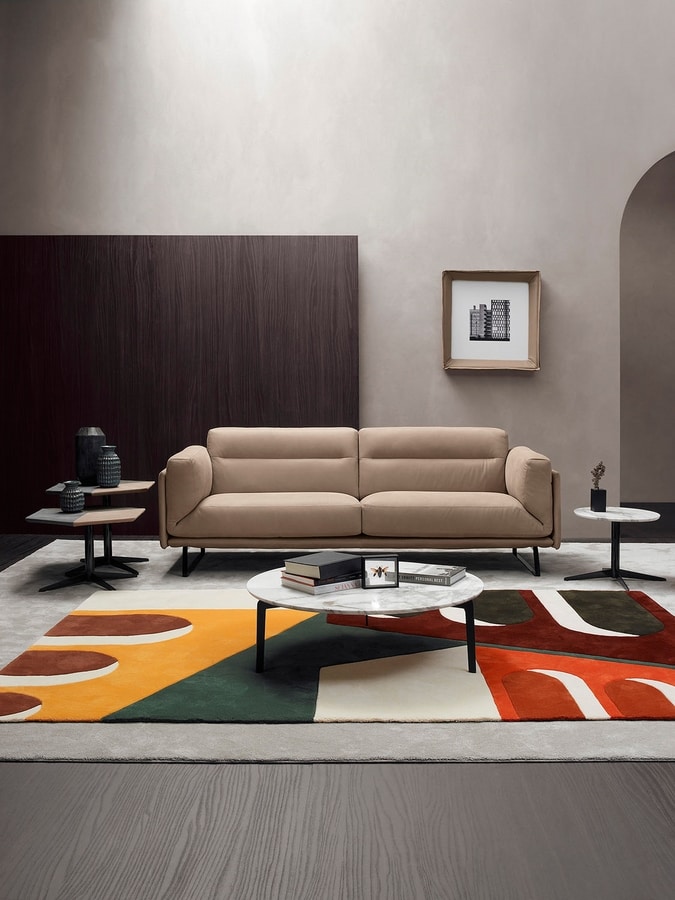 Palco, Sofa with a strong and clean line