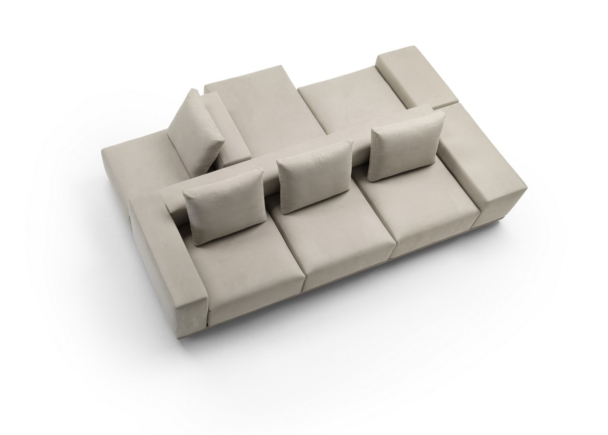 Tetris, Sofa with a rigorous design
