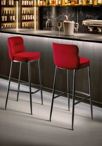 Bow SG, Comfortable padded stool